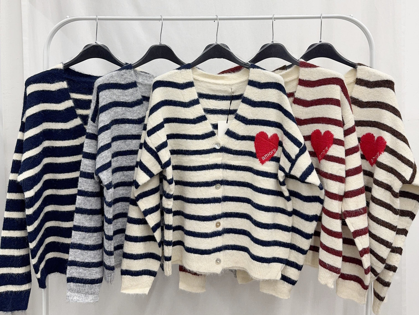 MAGLIONE RIGATO CON CUORE