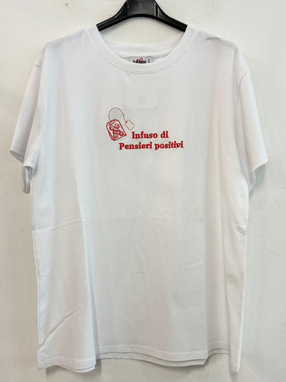 T-SHIRT "INFUSO DI PENSIERI POSITIVI"